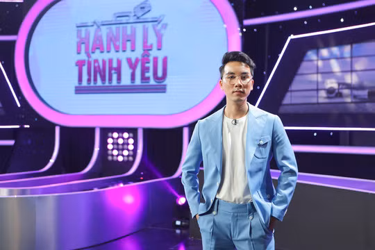 Công Hoàng tham gia game show Hành lý tình yêu (tập 4).