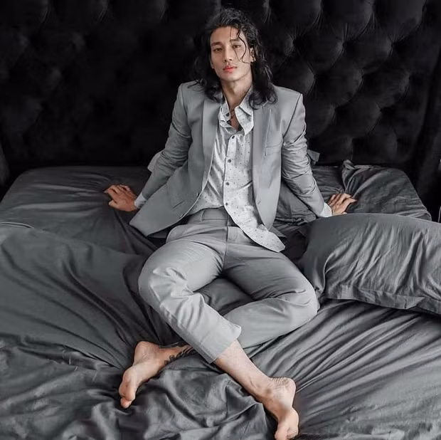 Mỹ nam đẹp trai nhất thế giới năm 2021 bị kết án 3 năm tù ảnh 1