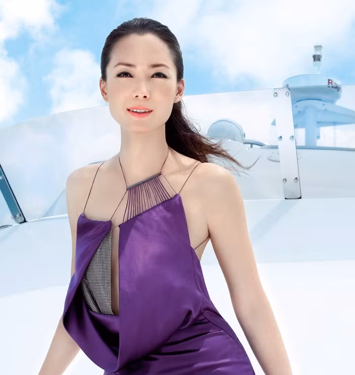 Những mỹ nhân châu Á nổi tiếng với ngoại hình càng ngày càng trẻ ảnh 1