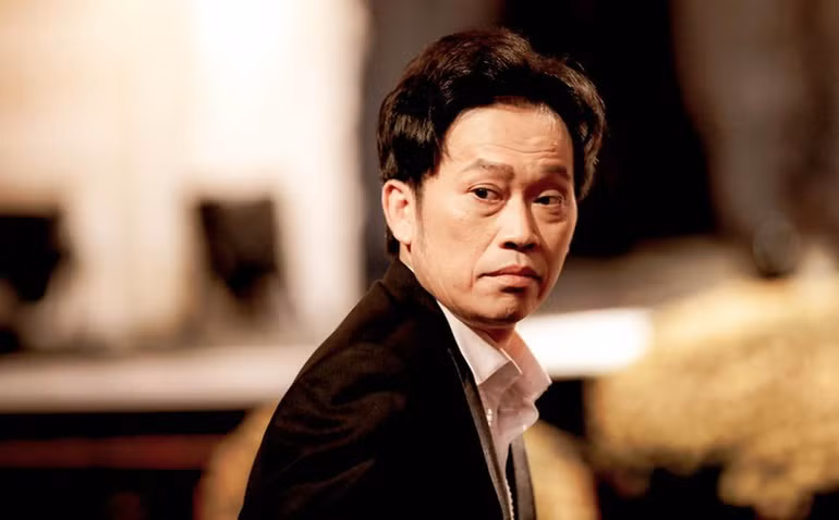 Nghệ sĩ Hoài Linh.