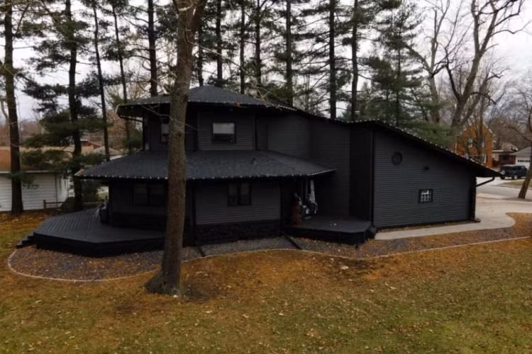 Ngôi nhà gây sốt mạng xã hội với vẻ ngoài độc lạ ảnh 1