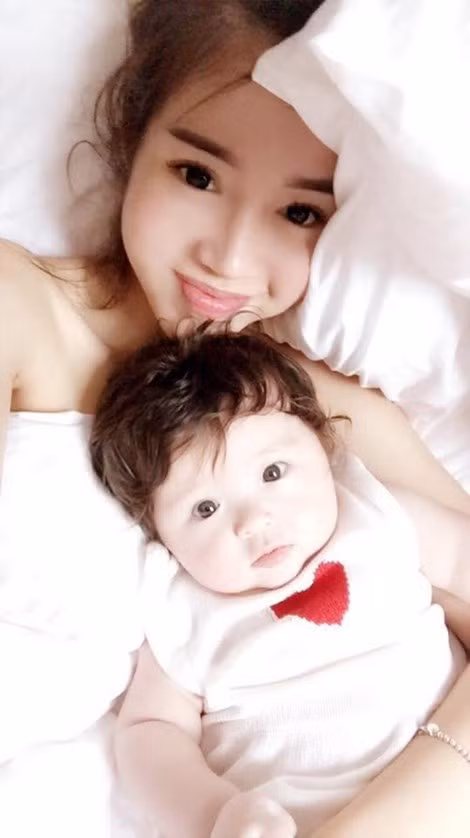 Những bà mẹ đơn thân kiếm tiền giỏi nhất showbiz Việt