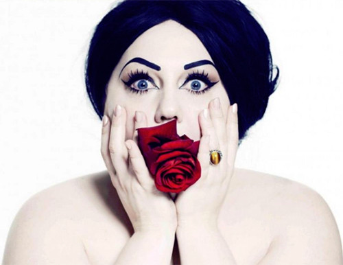 Người mẫu bạch tạng, răng hô nổi tiếng, kiếm bộn tiền - Ảnh 7