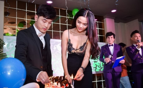 Lý do Ưng Hoàng Phúc mê vợ hơn những hot girl độc thân - Ảnh 3 Ly do Ung Hoang Phuc me vo hon nhung hot girl doc than - Anh 3