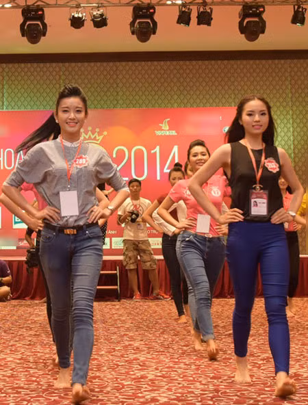 Hoa hậu Kỳ Duyên được truyền thông Trung Quốc hết lời khen ngợi 1