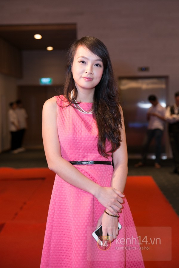 Hồ Ngọc Hà cùng dàn mỹ nhân Việt lộng lẫy trong sự kiện 15