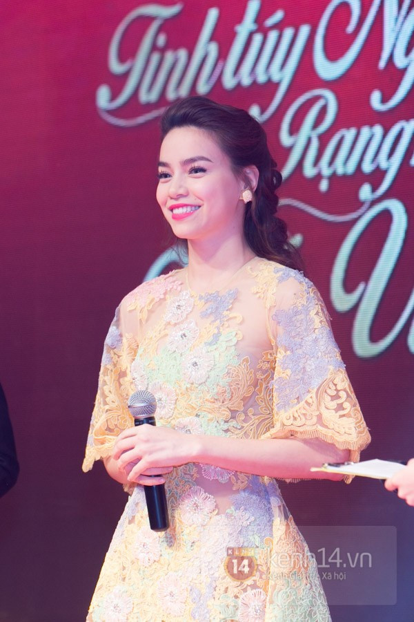 Hồ Ngọc Hà cùng dàn mỹ nhân Việt lộng lẫy trong sự kiện 3