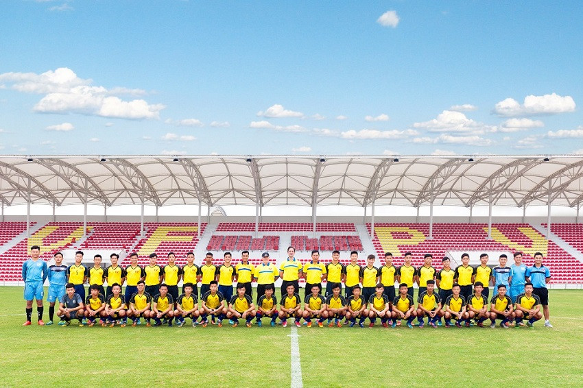 Đội hình của chủ nhà U15 PVF sẽ tham dự giải giao hữu U15 quốc tế do PVF tổ chức nhân dịp khai trương cơ sở mới tại Hưng Yên. Đội hình của chủ nhà U15 PVF sẽ tham dự giải giao hữu U15 quốc tế do PVF tổ chức nhân dịp khai trương cơ sở mới tại Hưng Yên.