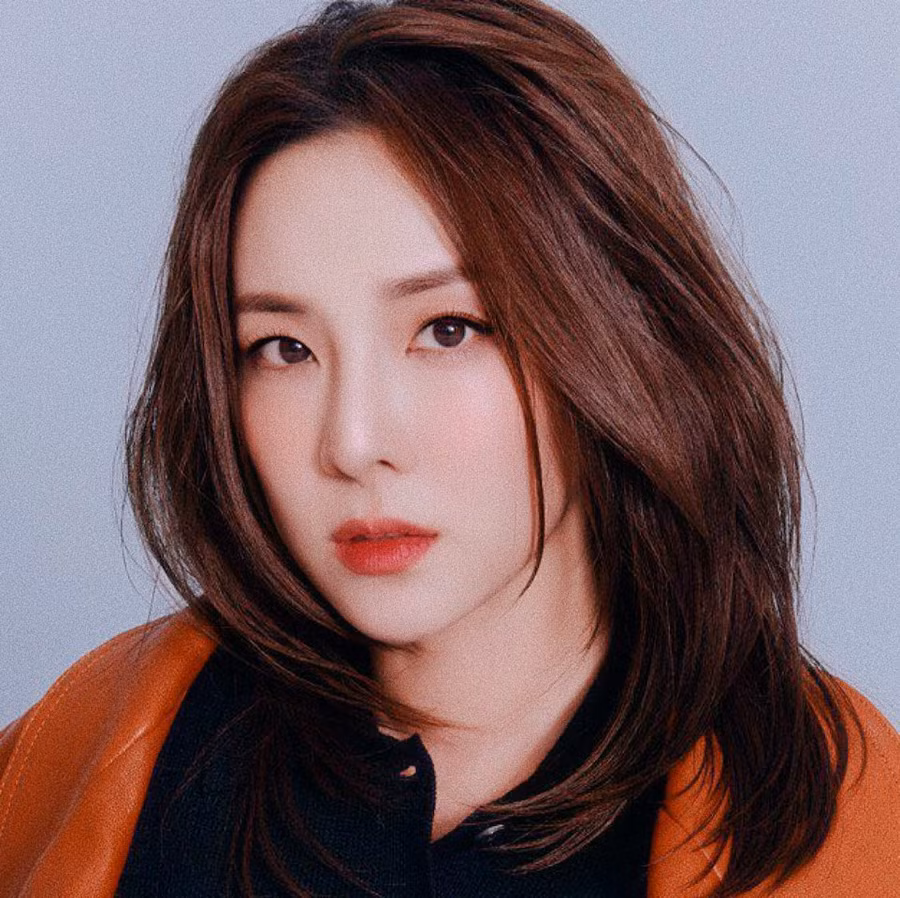 Sandara Park: đã nhận được 402.341 phiếu bầu trong cuộc bình chọn.