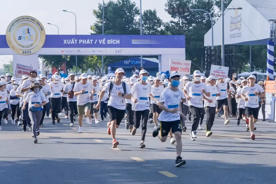 S-Race TPHCM lan tỏa khát vọng chinh phục đến 5000 học sinh sinh viên ảnh 2