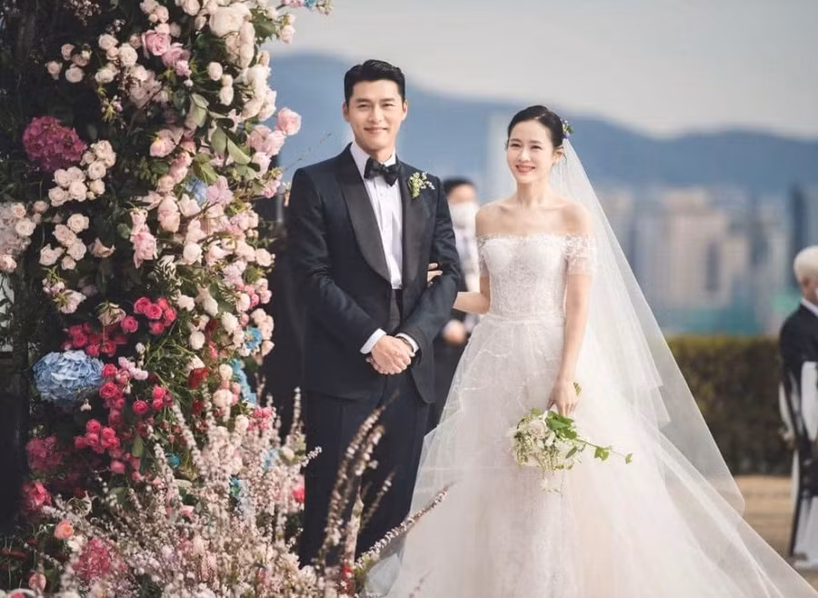 Hyun Bin - Son Ye Jin tung ảnh cưới đẹp như mơ trước tuần trăng mật ảnh 2