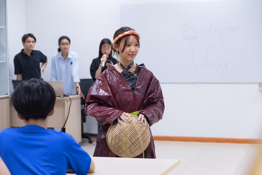 Các vật liệu được học sinh xử lý và cho ra sản phẩm chất lượng.