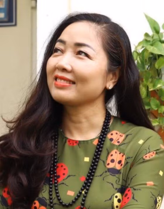 Cô Nguyễn Phương Hoa.