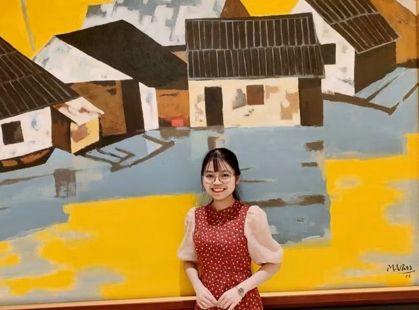 Cô Nguyễn Khánh Hòa.