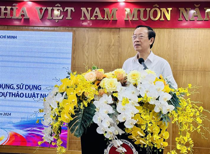 Thứ trưởng Phạm Ngọc Thưởng phát biểu định hướng tại Hội thảo tham vấn chính sách tuyển dụng, sử dụng và quản lý nhà nước về nhà giáo trong dự thảo Luật Nhà giáo. Thứ trưởng Phạm Ngọc Thưởng phát biểu định hướng tại Hội thảo tham vấn chính sách tuyển dụng, sử dụng và quản lý nhà nước về nhà giáo trong dự thảo Luật Nhà giáo.