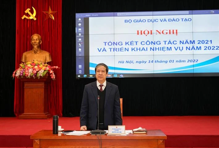 Bộ trưởng Nguyễn Kim Sơn phát biểu kết luận Hội nghị tổng kết công tác năm 2021 và triển khai nhiệm vụ trọng tâm năm 2022. 