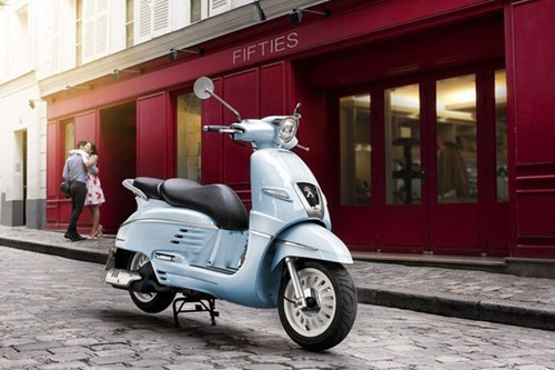 Peugeot Django Heritage.