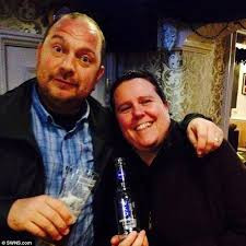 Bị hoại tử ngón tay chỉ vì coi thường điện giật - Ảnh 2