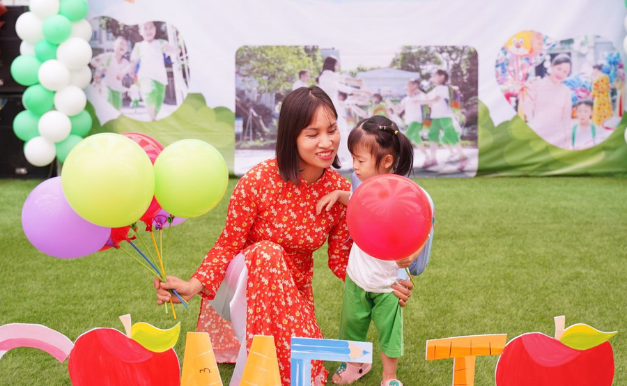 Cần tạo môi trường an toàn cho trẻ mầm non. Ảnh minh họa