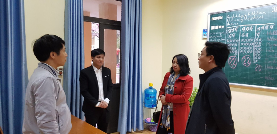 Đoàn công tác của Sở GD&ĐT Vĩnh Phúc thăm trường Tiểu học Kim Ngọc. Đoàn công tác của Sở GD&ĐT Vĩnh Phúc thăm trường Tiểu học Kim Ngọc.