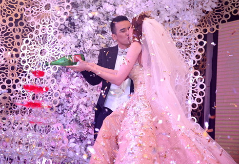 Những hình ảnh tuyệt đẹp trong đám cưới Lương Thế Thành - Thúy Diễm - 8