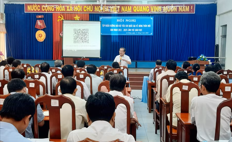 An Giang tổ chức Hội nghị tập huấn công tác xây dựng nông thôn mới lĩnh vực Giáo dục.