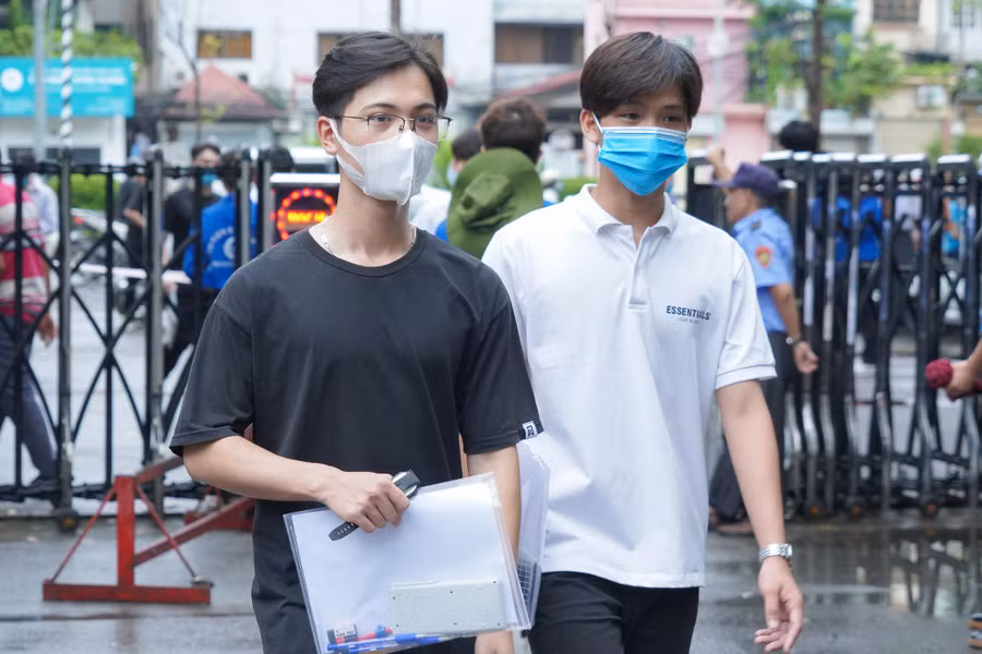 Thí sinh tham dự kỳ thi đánh giá tư duy năm 2022 của Trường ĐH Bách khoa Hà Nội. Ảnh: Sỹ Điền