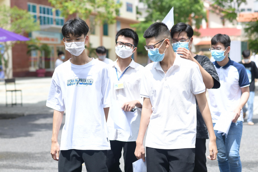 Thí sinh tham dự Kỳ thi đánh giá năng lực năm 2022 do Trường ĐH Bách khoa Hà Nội tổ chức.