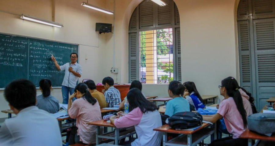 Sinh viên Trường ĐH Sài Gòn trong giảng đường. Sinh viên Trường ĐH Sài Gòn trong giảng đường.