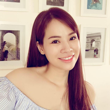 Hai con nhưng con dâu của tỷ phú Hoàng Kiều còn đẹp hơn Ngọc Trinh - Ảnh 4 Hai con nhung con dau cua ty phu Hoang Kieu con dep hon Ngoc Trinh - Anh 4
