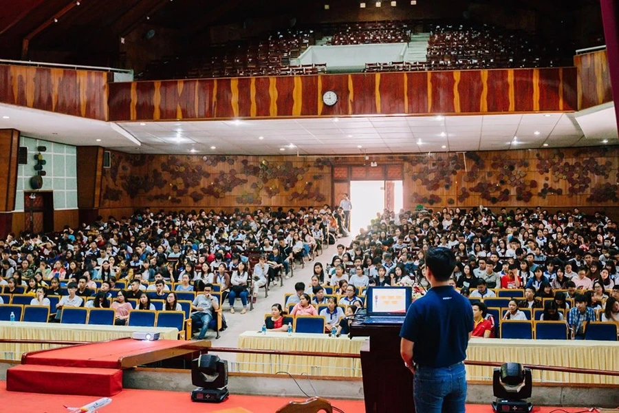 Ngày hội giới thiệu việc làm của VietjetAir tại Trường Đại học Cần Thơ