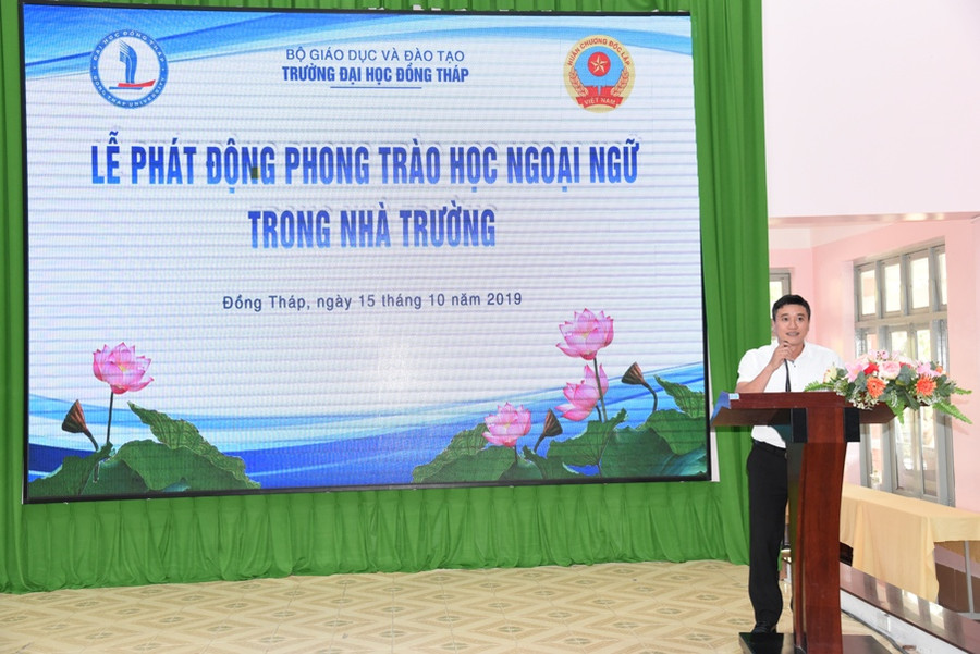 TS Trần Trọng Hưng - Phó Trưởng ban Đề án Ngoại ngữ Quốc gia, phát biểu tại lễ phát động.