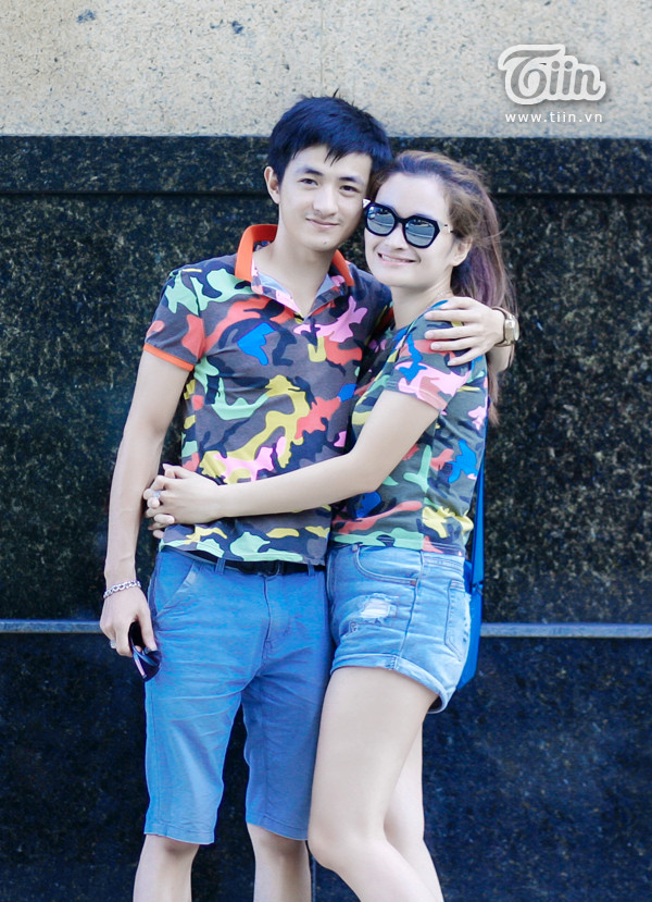 Giới trẻ Hà Nội đọ sắc với trang phục mát mẻ quyến rũ