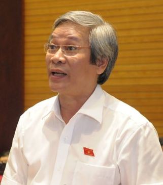 Ông Lê Tuấn Tứ. Ông Lê Tuấn Tứ.