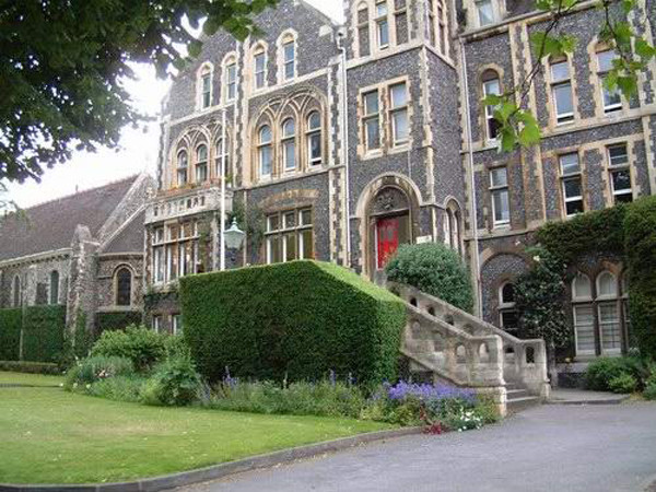 Ngắm trường học xa xỉ nhất thế giới ở Thụy Điển