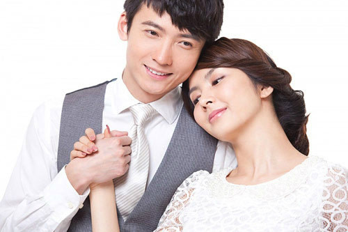 Mong anh hãy về bên mẹ con em! - 2