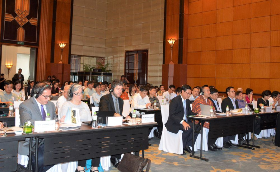 Các đại biểu tham dự hội thảo Các đại biểu tham dự hội thảo