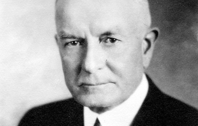 Những sở thích kỳ lạ của các doanh nhân nổi tiếng ảnh 9