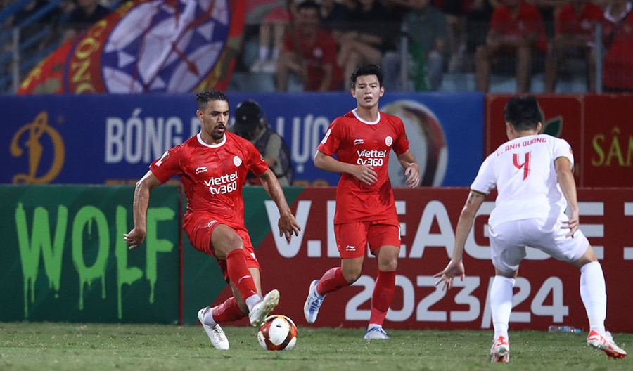 Ngoại binh của Viettel trước khi đổi tên trong trận gặp Hà Tĩnh ngày 4/11 (vòng 3 V-League 2023 - 2024). Ảnh: VPF.