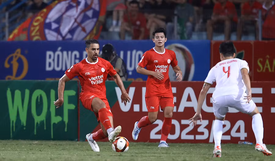 Ngoại binh của Viettel trước khi đổi tên trong trận gặp Hà Tĩnh ngày 4/11 (vòng 3 V-League 2023 - 2024). Ảnh: VPF.