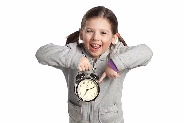 Điều quan trọng là trẻ cần học các khái niệm và cấu trúc của thời gian ngay từ nhỏ.