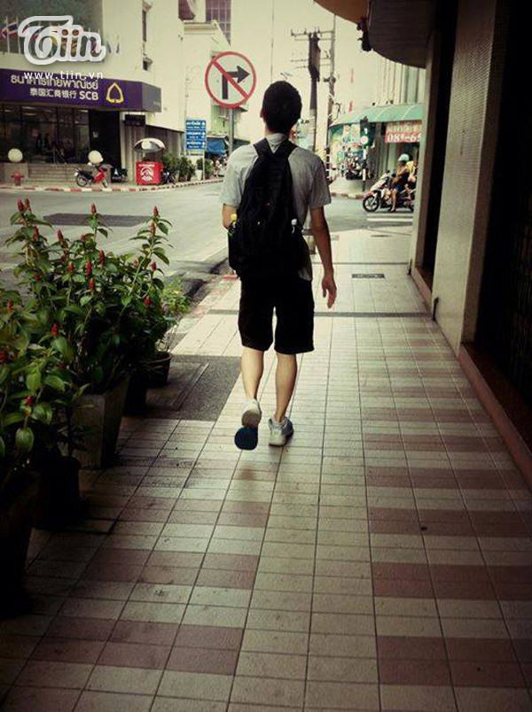 Chuyện tình đẹp như ngôn tình của cặp đôi yêu nhau từ nửa vòng trái đất