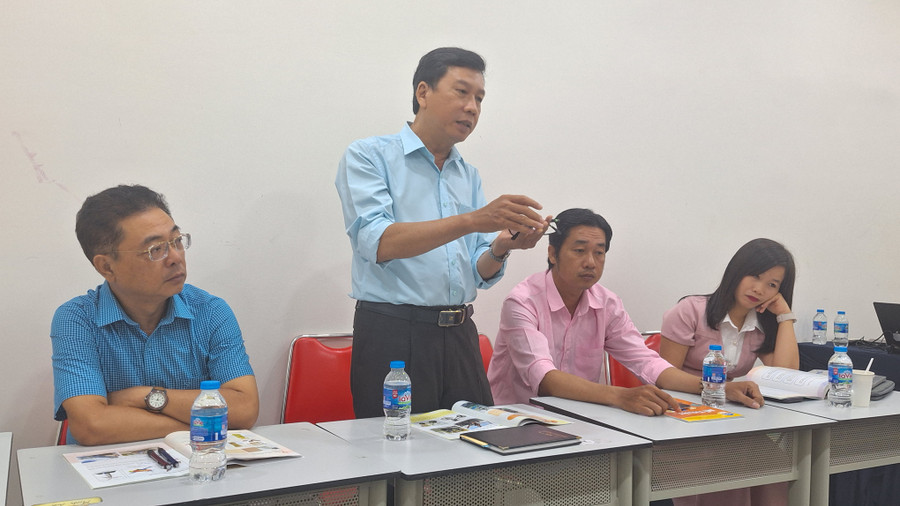 Đại biểu dự tập huấn trao đổi, thảo luận tại buổi tập huấn. (Ảnh: Trọng Nhân) Đại biểu dự tập huấn trao đổi, thảo luận tại buổi tập huấn. (Ảnh: Trọng Nhân)