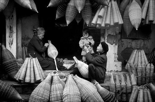 Giải 3: Tác phẩm Nét xưa. Tác giả: Lê Thị Kim Liên Giải 3: Tác phẩm Nét xưa. Tác giả: Lê Thị Kim Liên