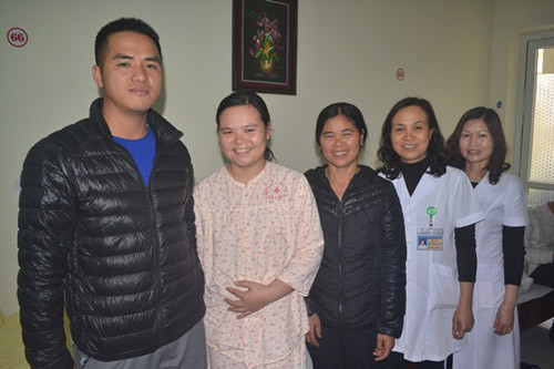 cong bo hinh anh ca mo hi huu cuu song san phu ngay tai nha - 9