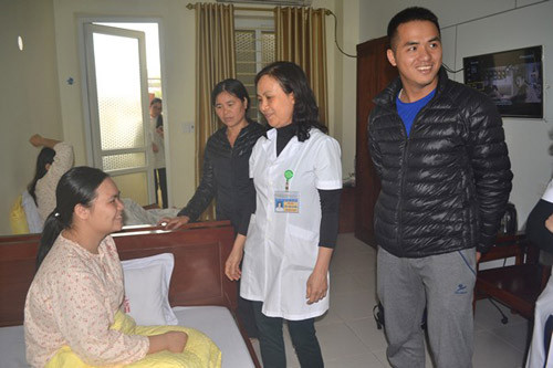 cong bo hinh anh ca mo hi huu cuu song san phu ngay tai nha - 6