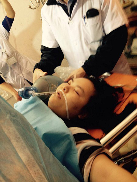 cong bo hinh anh ca mo hi huu cuu song san phu ngay tai nha - 2