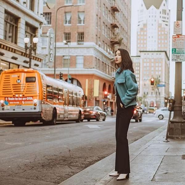 di lam ngay ha noi mua lanh, dau la trang phuc vua am vua sach cac nang nen dien? - 8