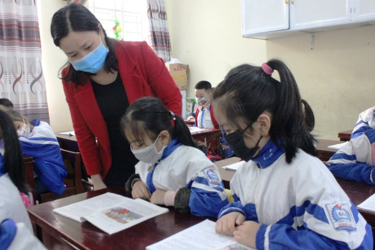 Các biện pháp tốt nhất phòng dịch ngay trong lớp học. Ảnh: Trương Hoa Các biện pháp tốt nhất phòng dịch ngay trong lớp học. Ảnh: Trương Hoa