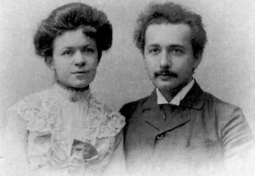 Einstein cùng người vợ đầu Mileva Maric. Ảnh: teslasociety.com einst-wedd-9167-1429330826.jpg